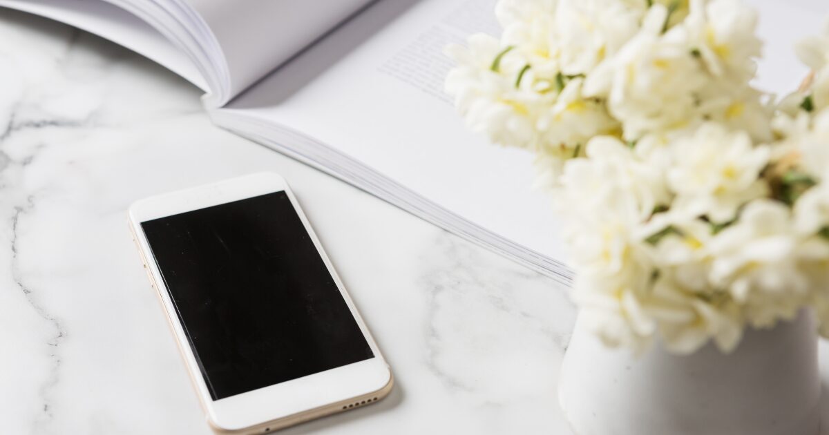 火葬場は自分で予約できる？必要書類・流れ・葬儀社依頼との違いを解説