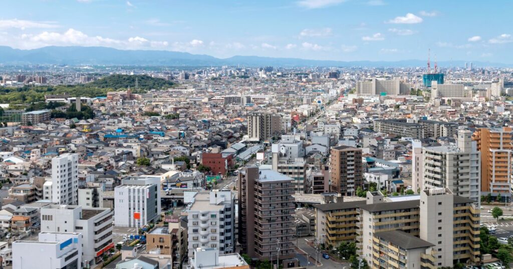 アクセスしやすい堺市の斎場ガイド｜駅近・駐車場充実で選ぶ葬儀会場