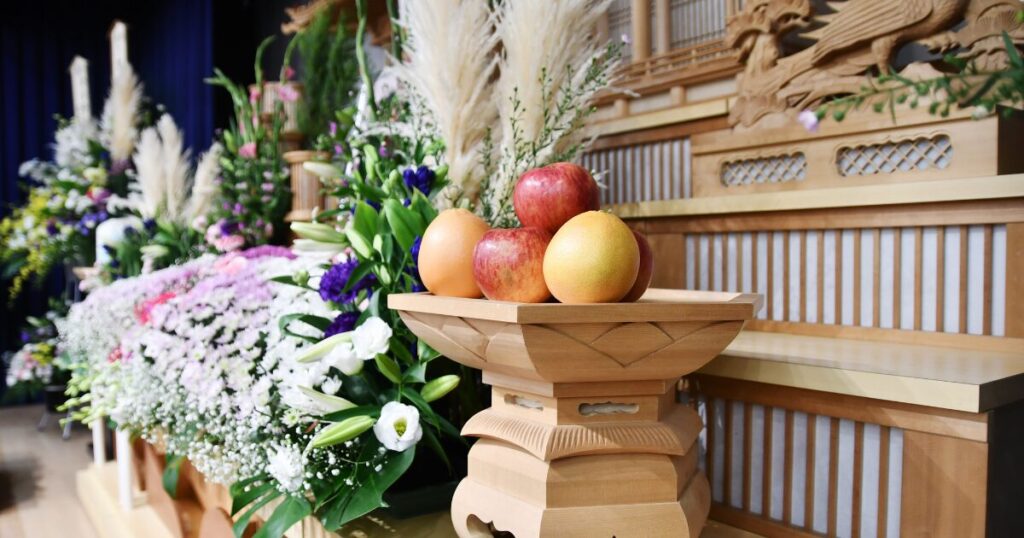 堺市での仏式葬儀ガイド｜宗派別の特徴と費用の目安