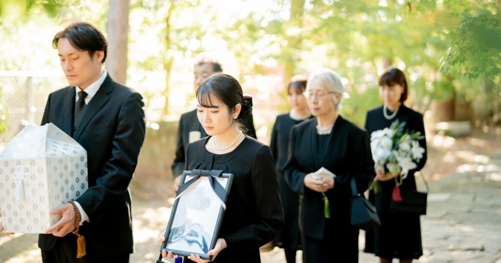 松原市で家族葬を無理なく心温まる形で行うには？斎場選びと費用の考え方を解説